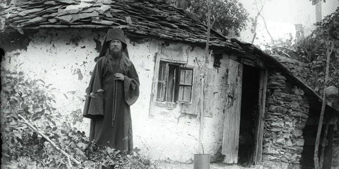 Φοβερό: Κι όμως οι Αόρατοι Ασκητές του Αγίου Όρους υπάρχουν!